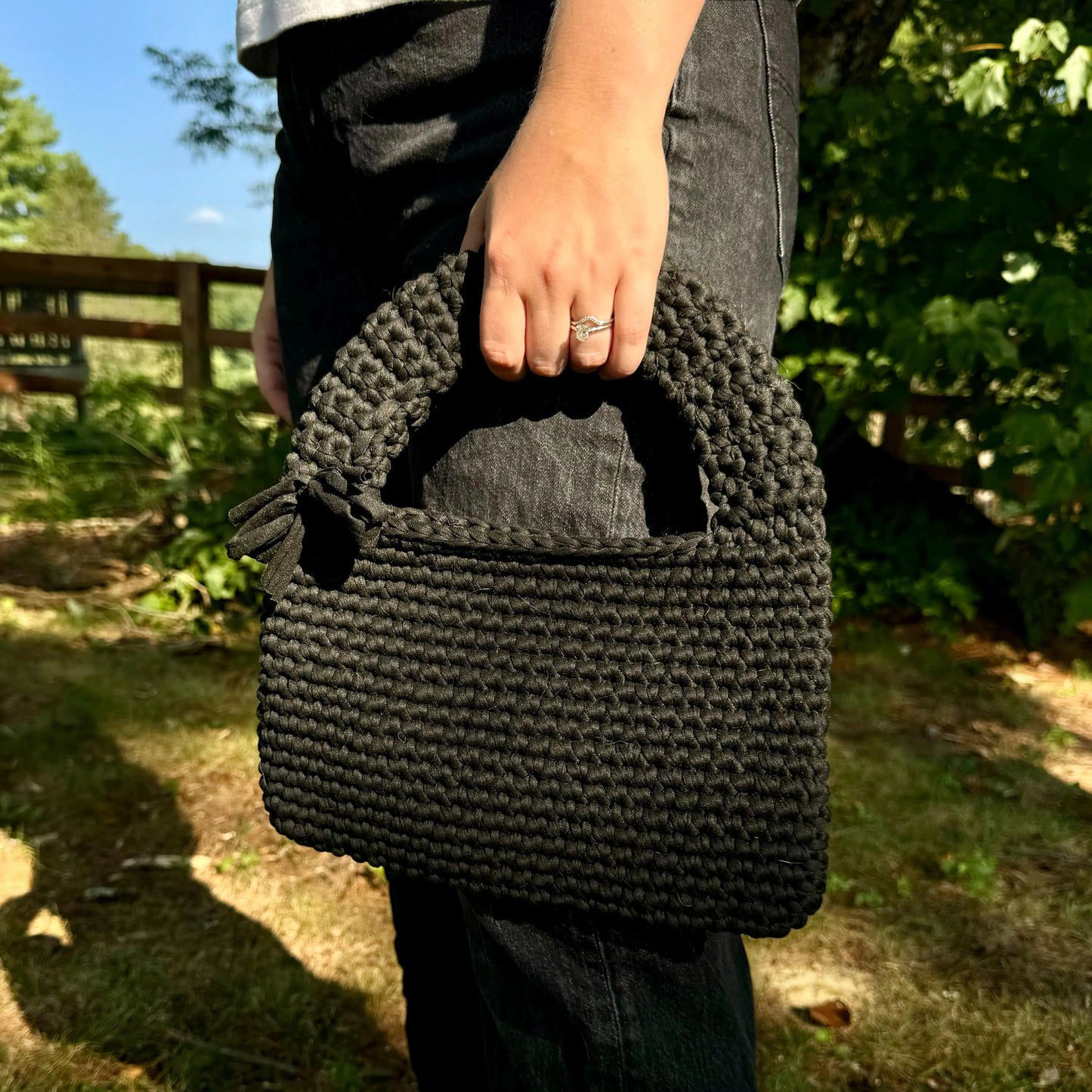 Crochet "Lain" Shoulder Bag / T-Shirt Yarn image 1