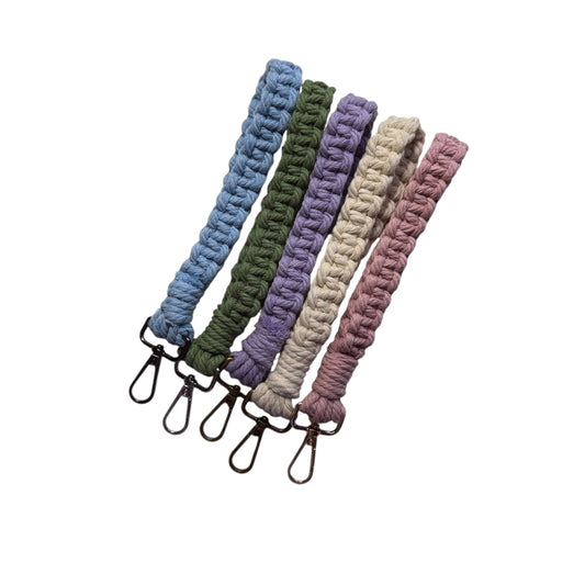 Macrame (Chunky) Wristlet